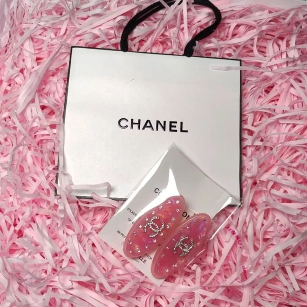 CHANEL 2Pc Lg Hair Clips Hot Pink/White Rhinestone CC Logo & Gift Bag - Picture 6 of 6